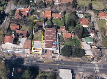Local comercial · 368m² · 7 Ambientes · 3 Locales y 2 Deptos - Jardin - Galpon Al Fondo - Don Torcuato - Pozzi
