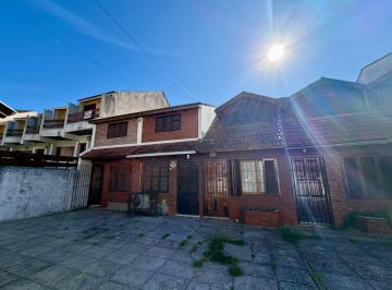PH · 60m² · 3 Ambientes · 1 Cochera · PH en San Bernardo del Tuyu