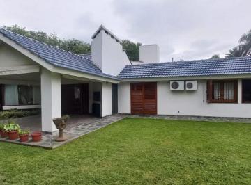 Casa de 7 ambientes, Córdoba · Una Sola Planta - a m de Gauss - Imperdible!