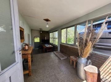 Casa de 4 ambientes, Estancia Vieja · Propiedad de Dos Habitaciones Más Dpto en Estancia Vieja