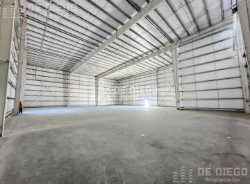 Bodega-Galpón · 1170m² · 3 Cocheras · Deposito Nave a Estrenar 1200 m² en Alquiler Dentro del Parque Industrial Reconquista, Trujui Moreno