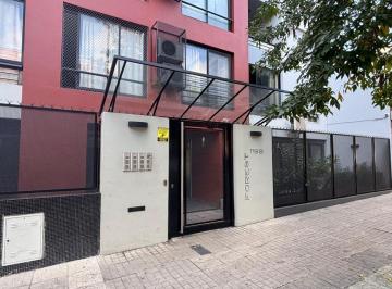 Departamento de 2 ambientes, Colegiales · 2 Amb con Balcón + Toilette - Edificio con Amenities - Muy Luminoso/ Bajos Costos de Cierre