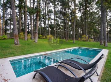 Casa · 362m² · 6 Ambientes · 1 Cochera · Casa en Venta La Herradura Pinamar