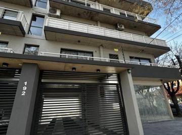 Departamento · 130m² · 2 Ambientes · 1 Cochera · Departamento 3 Amb con Cochera y Terraza Propia!