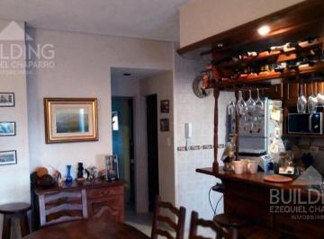 Departamento · 53m² · 3 Ambientes · Departamento en Venta en La Plata - un Dormitorio - Escritorio - Cochera