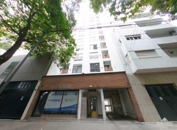 Departamento · 53m² · 3 Ambientes · Departamento en Venta en La Plata - un Dormitorio - Escritorio - Cochera