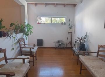 PH · 78m² · 4 Ambientes · PH en Venta Planta Alta - Tres Dorm. - un Baño - Sin Expensas - Zona Norte