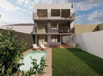 Departamento · 88m² · 4 Ambientes · Semipisos de 4 Ambientes en Devoto, 208 m², 3 Dorm., Patio