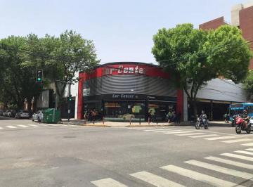 Local comercial · 900m² · Venta. Corrientes y La Paz