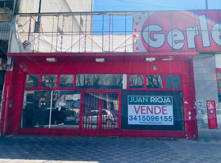 Local comercial · 451m²