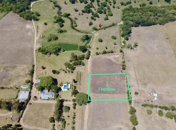 Campo · 10000ha · Chacra en Venta de 1 Hectárea a Poca Distancia de Colonia del Sacramento