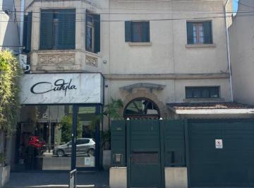 Casa de 3 ambientes, Quilmes · Casa en Venta Estilo Ingles con Local, Ideal Para Uso Comercial por Su Excelente Ubicación Comercial