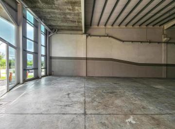 Bodega-Galpón · 500m² · 1 Ambiente · 2 Cocheras · Galpón en Ciudad Industria - Funes | Alquiler