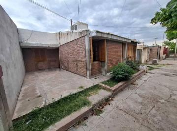 Casa · 160m² · 7 Ambientes · Casa en Venta en Perdriel