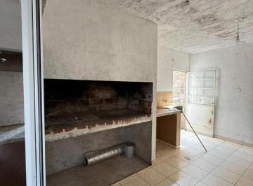 Casa · 85m² · 4 Ambientes · 1 Cochera · Oportunidad de Inversión – Casa a Terminar en Berrotarán