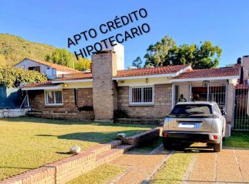 Casa de 6 ambientes, Villa Carlos Paz · Casa 4 Dorm. en Venta Apta Credito, Carlos Paz.