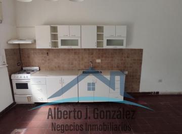 Casa · 100m² · 3 Ambientes · 2 Cocheras · Casa en Venta en San Andres