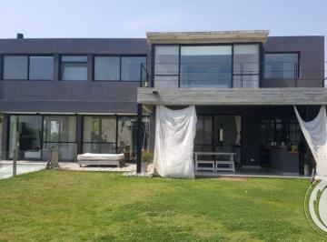 Casa de 4 ambientes, Escobar · Bustamante Prop El Canton Norte 10845 Alquiler Anual Escobar