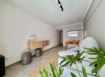 CRP-CRP-3307_2 · Departamento de 2 Ambientes a La Calle con Balcón Centro, Mar del Plata