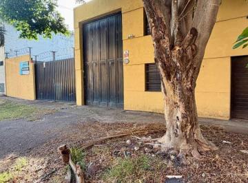 Bodega-Galpón , Lanús · Venta Galpon de 860 m² Lanus Oeste