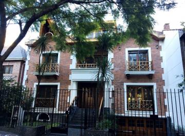 Casa de 5 ambientes, San Isidro · Casa 5 Ambientes en Alquiler en Martínez