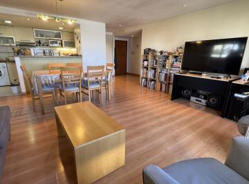 Departamento · 121m² · 3 Ambientes · Venta| ¡Apto Credito! Departamento de 2 Dorm. en Nueva Córdoba