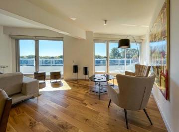 Departamento · 124m² · 5 Ambientes · Venta - Departamento 3 Dorm. con Vista Al Rio. Patio y Amenities. Martin, Rosario.