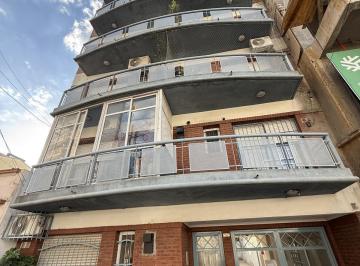 Departamento · 62m² · 3 Ambientes · 1 Cochera · Departamento Dos Ambientes en Wilde con Cochera