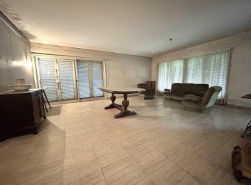 Casa · 250m² · 6 Ambientes · 2 Cocheras · Atencion! Oportunidad Real! Bajo de Precio!
