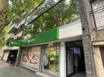 Oficina comercial · 140m² · Oficina en Alquiler