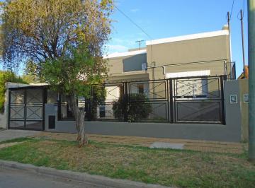 1 · Venta Casa 3 Ambientes en Villa Adelina