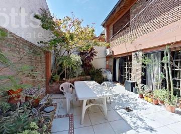 Casa · 155m² · 5 Ambientes · 2 Cocheras · Casa 5 Ambientes Apto Credito, Ramos Mejia Centro