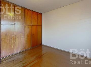 Casa · 155m² · 5 Ambientes · 2 Cocheras · Casa 5 Ambientes Apto Credito, Ramos Mejia Centro