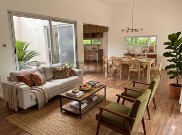 Casa · 193m² · 6 Ambientes · 2 Cocheras · Casa en Venta en San Matias, Escobar 5 Ambientes a Estrenar