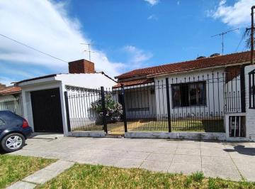 Casa de 3 ambientes, La Matanza · Casa en Venta C/ Cochera en La Tablada