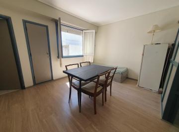 Departamento · 28m² · 1 Ambiente · Ambiente Luminoso - Brown y Buenos Aires