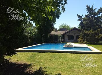 Casa · 127m² · 5 Ambientes · 2 Cocheras · Casa con Pileta en Venta - El Rodal, Canning, Esteban Echeverría. Apto Crédito