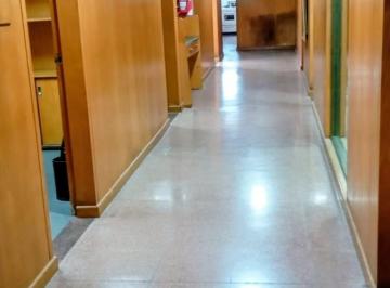 Local comercial · 680m² · 10 Ambientes · Local en Centro