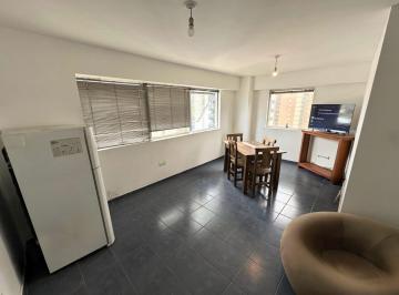 Departamento · 71m² · 2 Dormitorios · Luminoso - Hermosas Vistas - Tansito Caceres 386