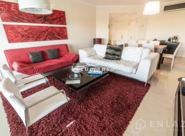 Departamento · 104m² · 3 Ambientes · Departamento en Playa Mansa