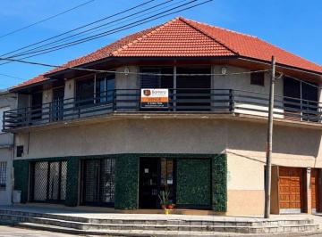 Casa · 155m² · 2 Ambientes · 1 Cochera · Venta en Bloque – Casa + Local Comercial en Esquina | Lanús Oeste