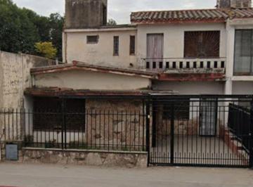 Casa de 3 ambientes, Córdoba · Casa en Venta 244 m² Av Sabattini Ruta 9