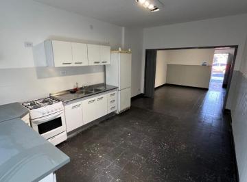Casa · 75m² · 3 Ambientes · Venta Casa de 2 Dorm. Reciclada en Pedro Lino Funes 1400, Barrio Belgrano Rosario
