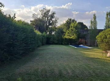 Terreno · 700m² · Terreno con Pileta en Villa Elisa