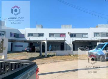 Casa · 70m² · 4 Ambientes · 2 Cocheras · Duplex Valle Cercano Barrio Los Juegos
