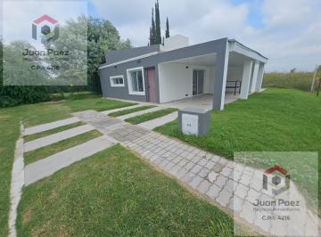 Casa · 102m² · 4 Ambientes · 2 Cocheras · A Estrenar en Complejo Cerrado Housing