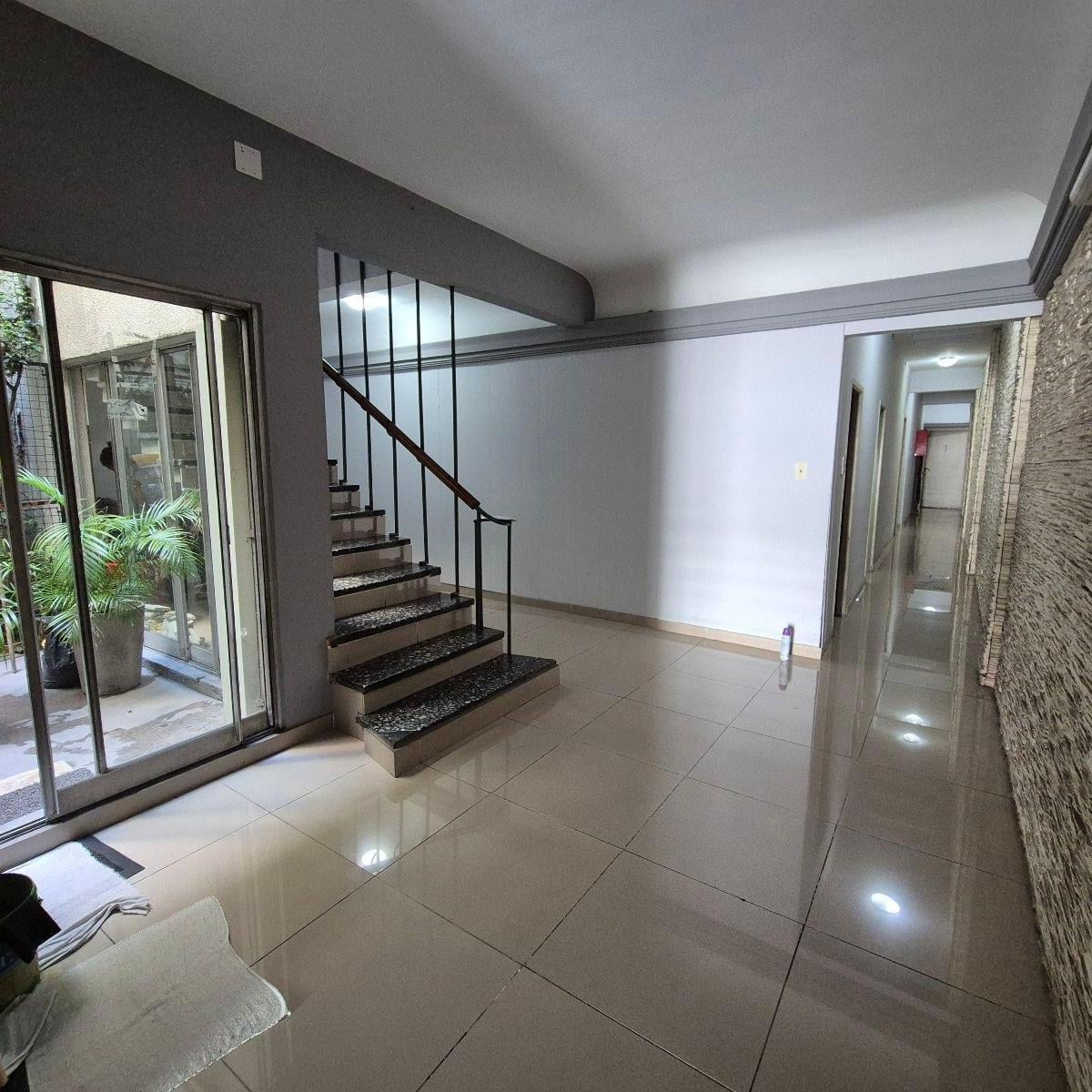 Av. Alsina 540 3er Piso Nº 4