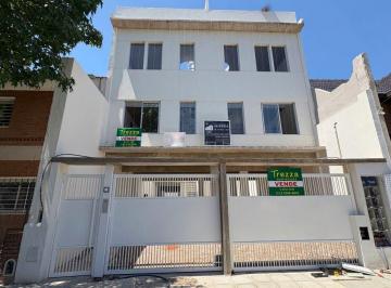 Departamento de 2 ambientes, Lomas de Zamora · Departamento de 2 Ambientes con Balcon, Terraza en Venta en Banfield