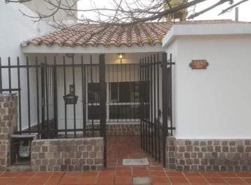 Foto · Casa en Venta 2 Dorm. con Cochera - Barrio Observatorio