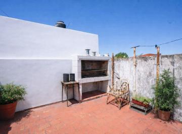 PH · 53m² · 3 Ambientes · Venta PH 3 Ambientes Entrada Independiente con Amplia Terraza. Villa Lugano.